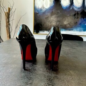 Christian Louboutin Bianca 120MM heels in black patent